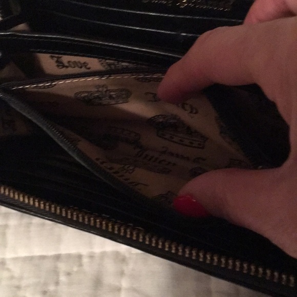 Wallet - Picture 5 of 5